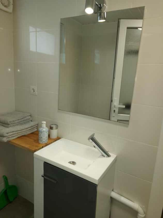 Studio Au Calme Wifi 600M Centre Ville Parking Gratuit Devant Castres  Exterior photo